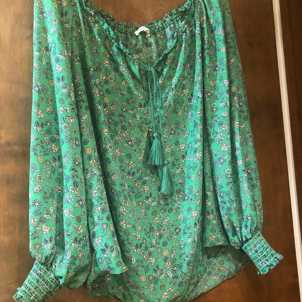 Gorgeous Ladies Top